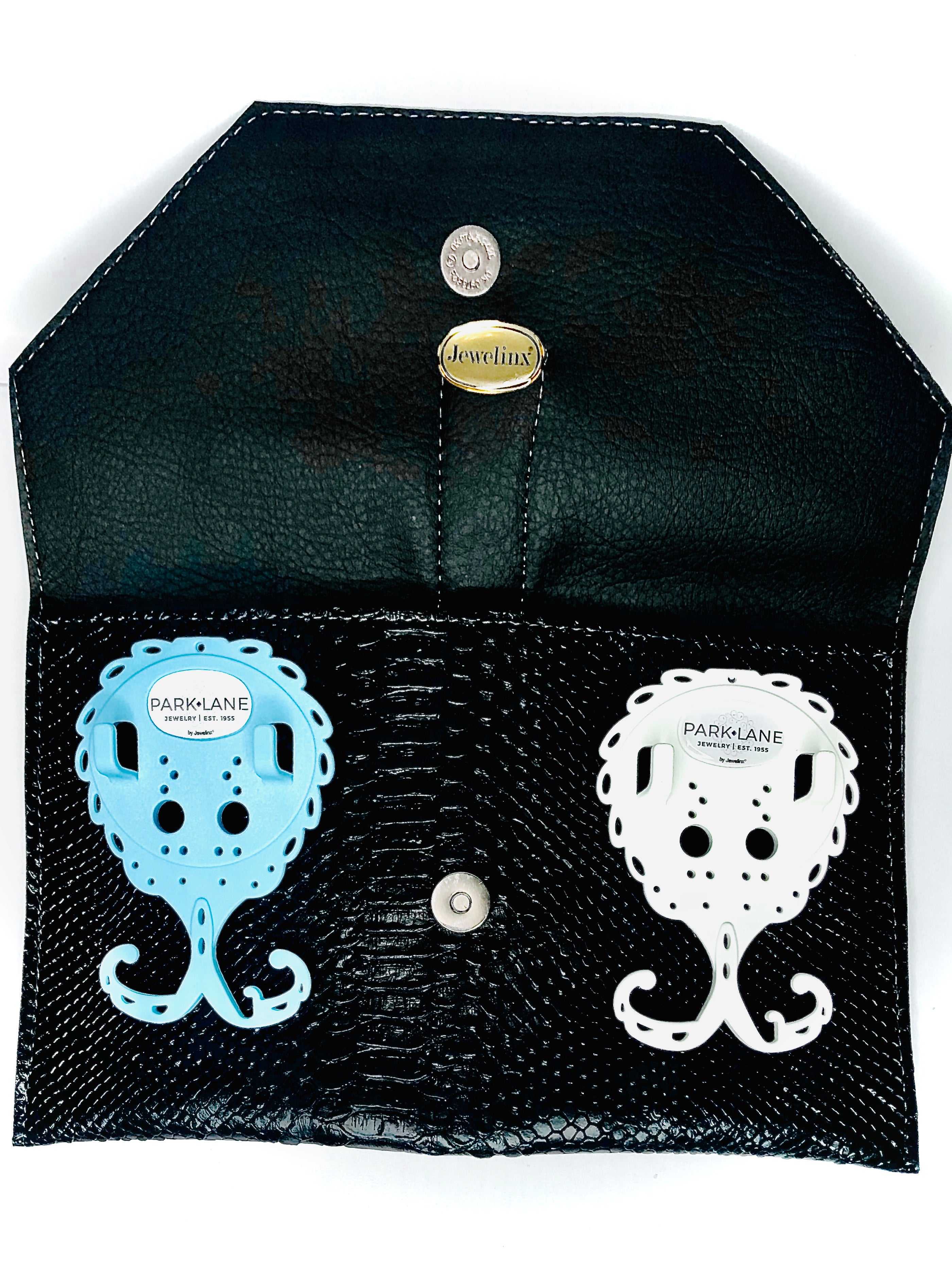 Jewelinx Travel Clutch